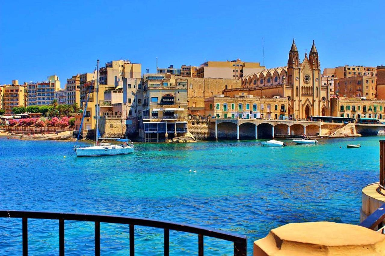 Chic 2Br Penthouse Steps From The Promenade Apartamento Sliema Exterior foto